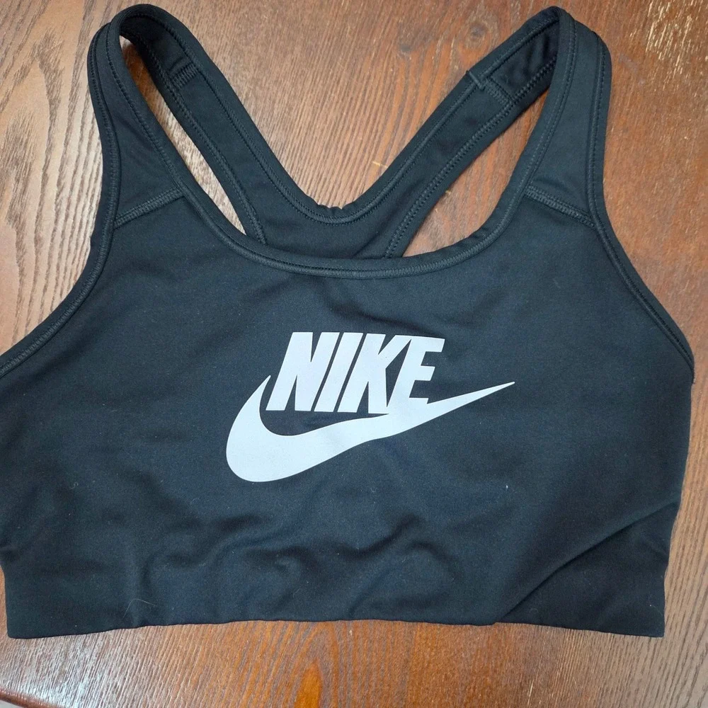 Nike Swoosh Racerback Sports Bra Black with White Check Womens size‎ Medium